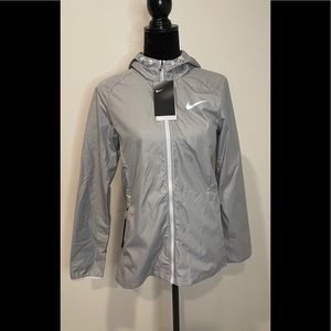 Women’s Small Gray WindBreaker